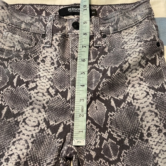 $5 for $25 Hudson Jeans Barbara High Rise Super Skinny Python Print size 24 - Picture 8 of 11